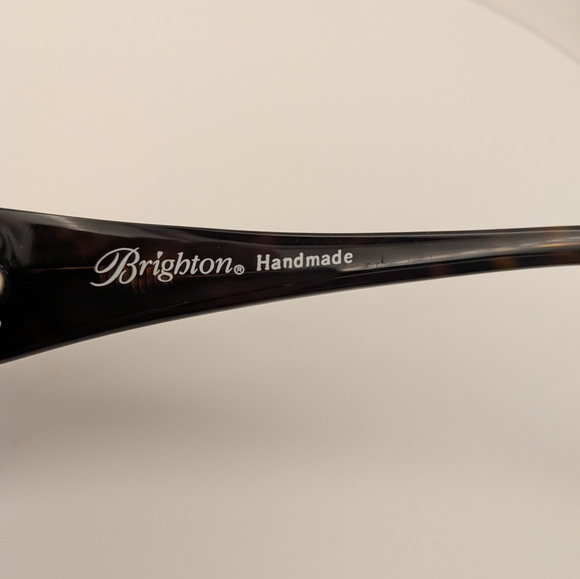 Stylish Tortoise Shell Sunglasses - Picture 4 of 6